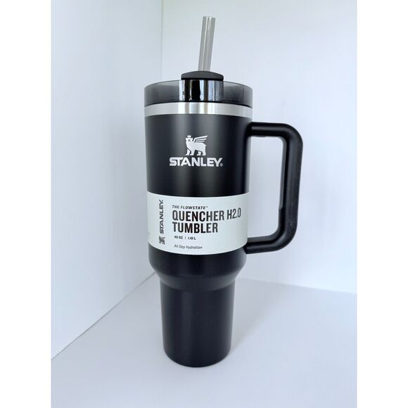 NIB Stanley The Quencher H2.0 Flowstate Tumbler 40oz in Black Glow - Picture 3 of 12